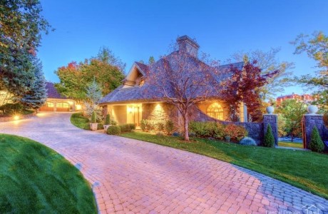 Riverfront in Bend . . . $1,875,000