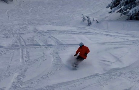 Realtor John Kohlmoos rips new snow at Mt. Bachelor